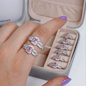 انگشتر دخترونه نگین مربعی صورتی