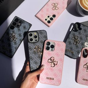 قاب طرح برند GUESS گوشی آیفون 13 و آیفون 14