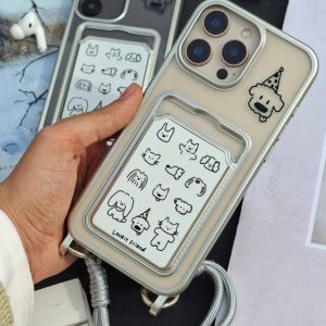قاب فانتزی Lovely Friend طرح سگ و گربه با بند آویز گوشی آیفون 15 پرو