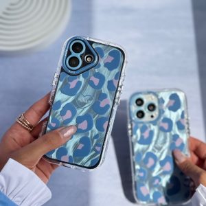 قاب پلنگی آبی پاستلی (کدC2001) مناسب برای iPhone 16Pro