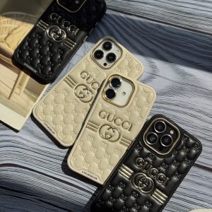 قاب Gucci چرمی (کدC1998) مناسب برای iPhone 15Promax