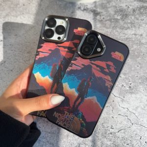 قاب Pixelate The North Face (کدC1933) مناسب برای iPhone 16Pro