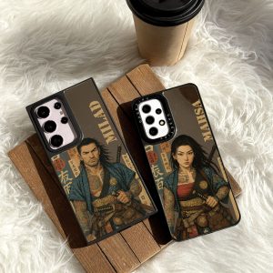قاب موبایل iPhone 17Promax سفارشی آینه ای | samurai couple (کد 0504)