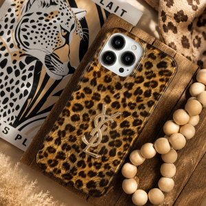 قاب yves saint laurent پلنگی (کدC2252) مناسب برای iPhone 17Pro