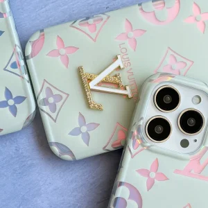قاب Louis Vuitton طرح هولوگرامی گوشی آیفون 13 پرومکس