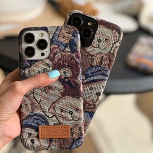 قاب موکتی خرسی (کدC1571) مناسب برای iPhone 11