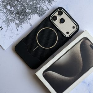 قاب سری ماتریکس (کدC2302) مناسب برای iPhone 16