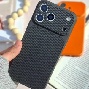 قاب کبریتی کانسپت طرح راه راه گوشی آیفون 17