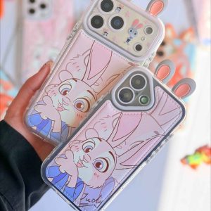 قاب طرح Zootopia گوشی آیفون 16 پرومکس