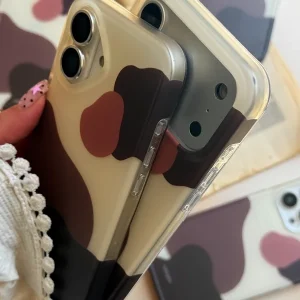 قاب ژله ای طرح Brown Marble گوشی آیفون 17 پرومکس